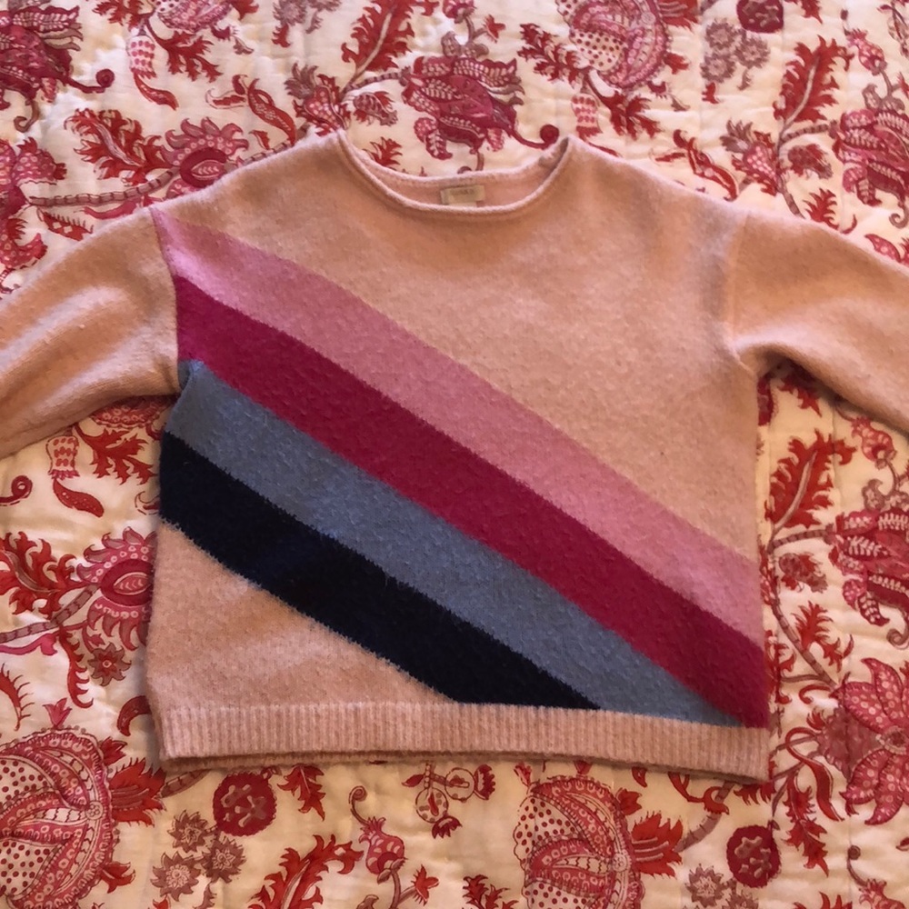 Girls rainbow sweater🌈❕